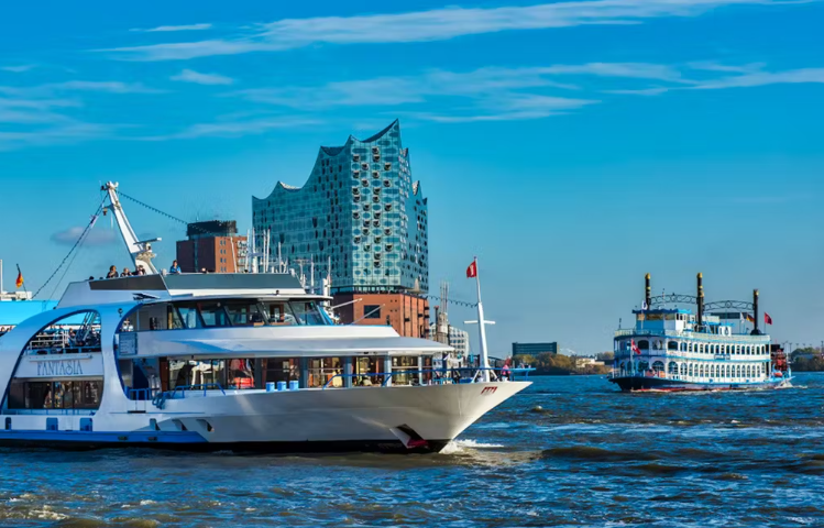 Einstündige Hafenrundfahrt in Hamburg