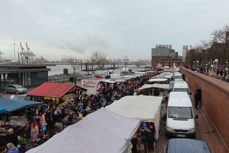 Hamburg Tour über Reeperbahn, Hafen und Fischmarkt